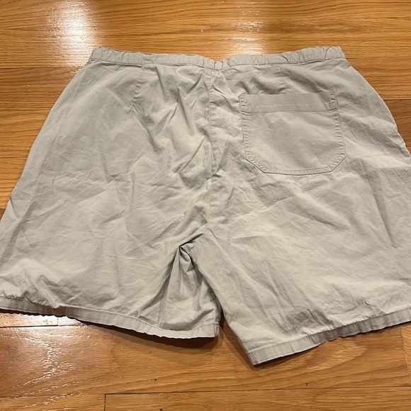 Lands’end women’s beige short size 8 . - Picture 6 of 10